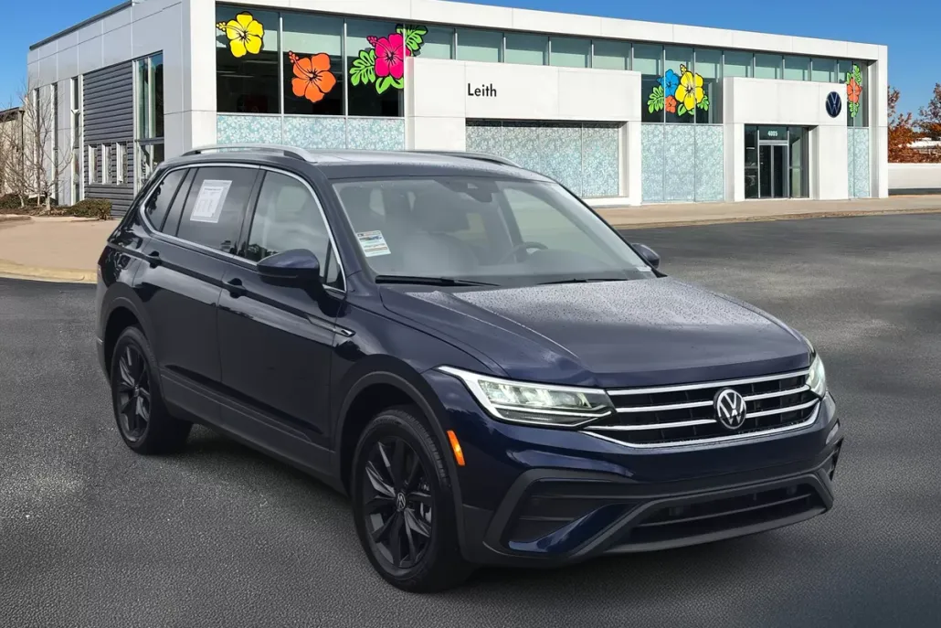 2024 Volkswagen Tiguan SE Wolfsburg Edition photo 1