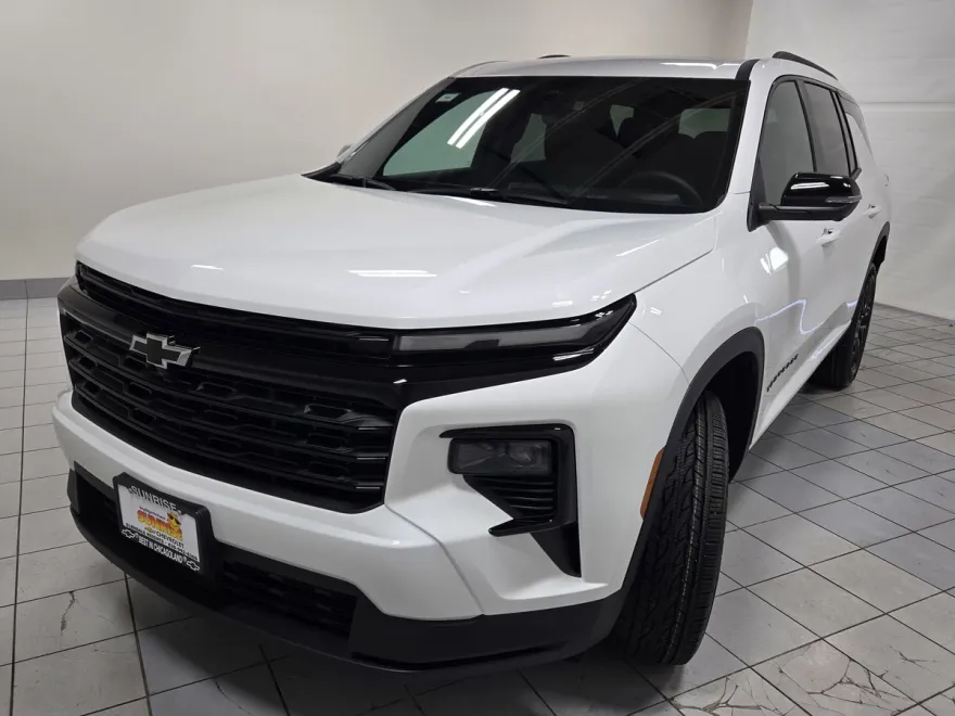 2026 Chevrolet Traverse photo 1