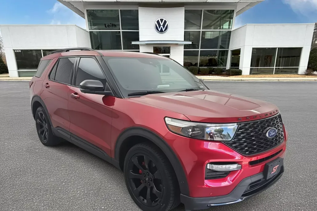 2020 Ford Explorer ST photo 1