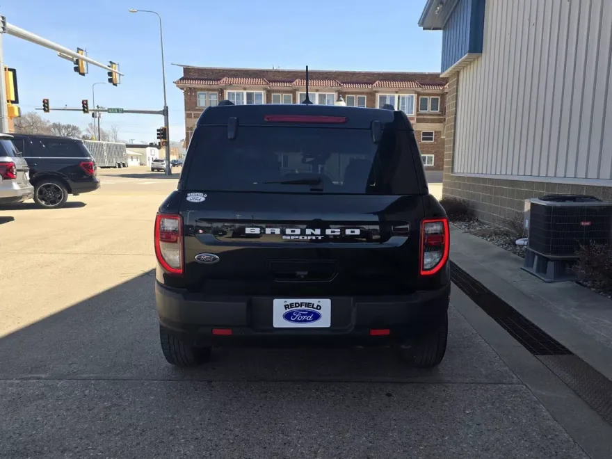 2021 Ford Bronco Sport Outer Banks photo 1
