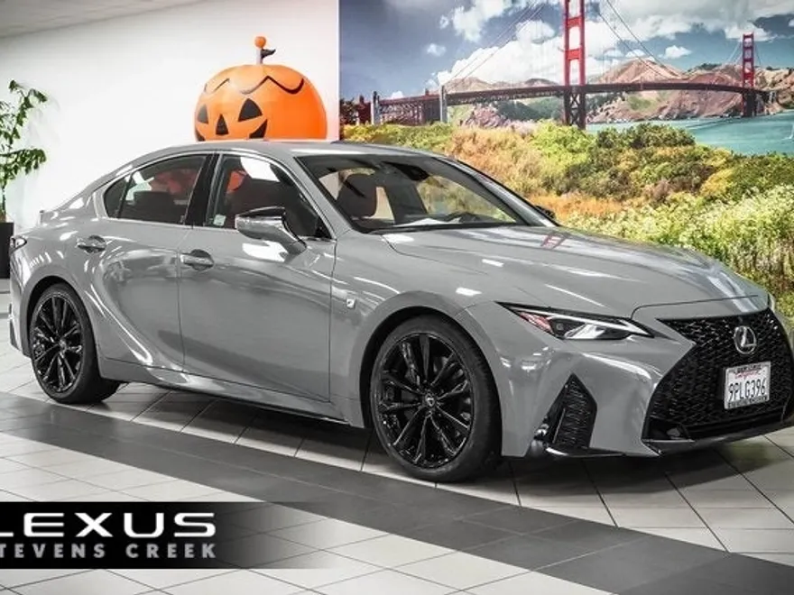 2024 Lexus IS 350 F SPORT photo 1