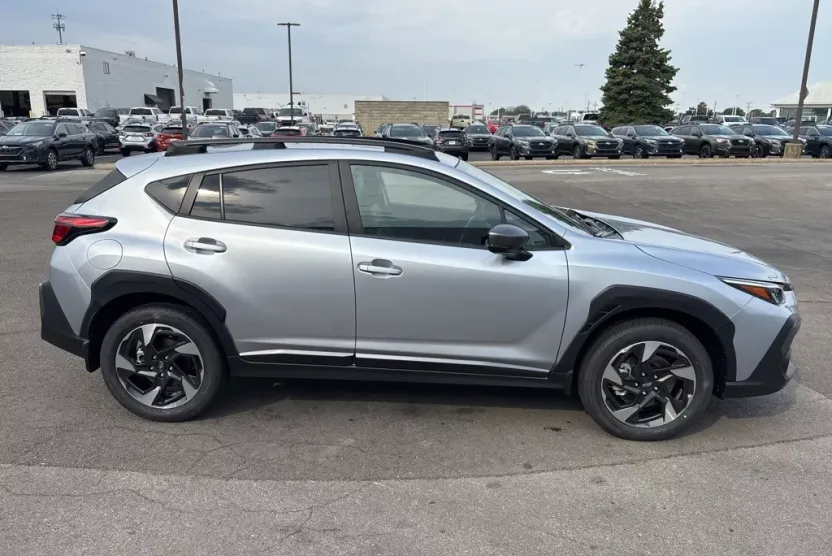 2025 Subaru Crosstrek Limited photo 1