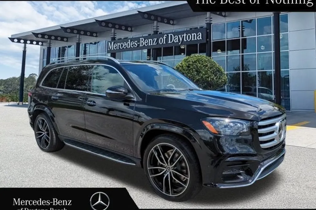 2026 Mercedes Benz GLS 580 4MATIC photo 1