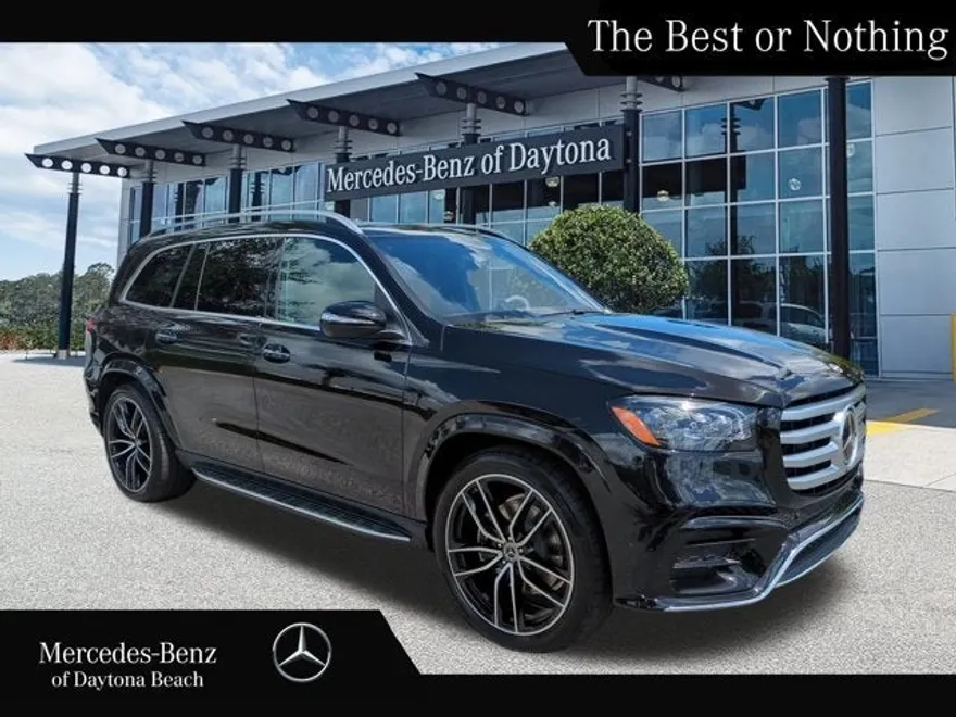 2026 Mercedes Benz GLS 580 4MATIC photo 1