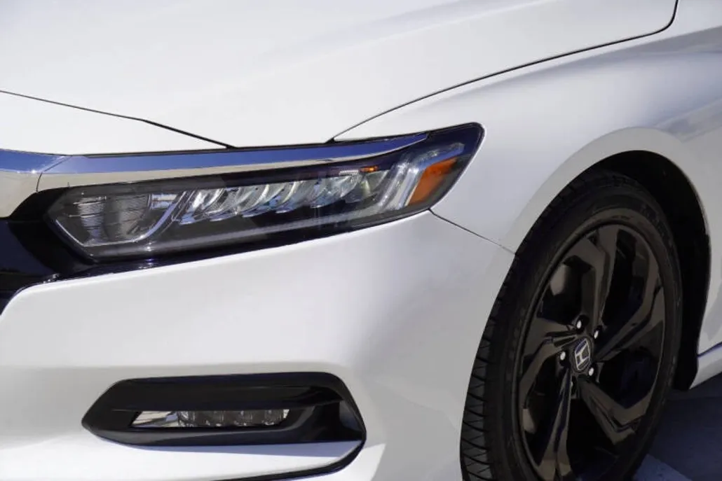 2018 Honda Accord EX-L photo 1