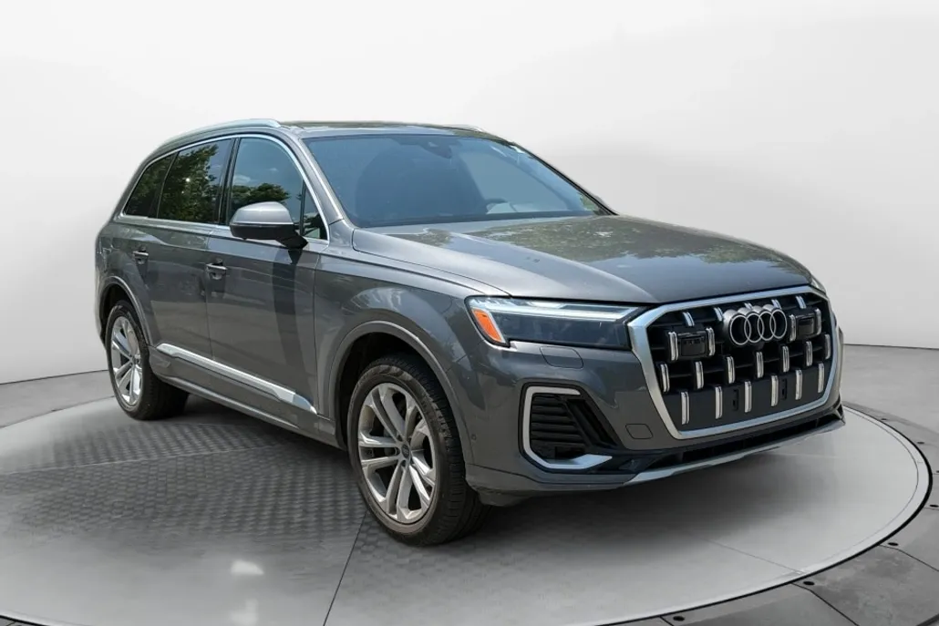 2025 Audi Q7 Premium Plus 45 photo 1