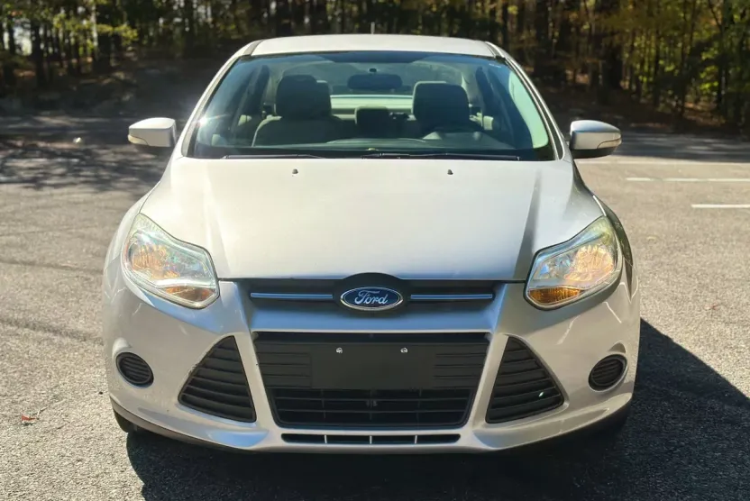 2014 Ford Focus SE photo 1