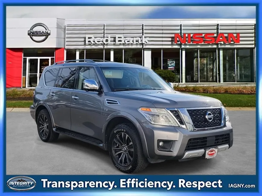 2017 Nissan Armada Platinum photo 1