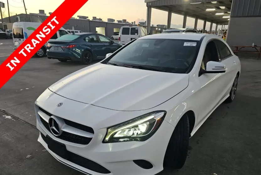 2019 Mercedes Benz CLA 250 photo 1