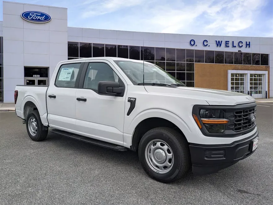 2025 Ford F-150 XL photo 1