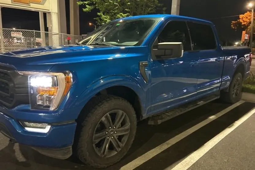 2021 Ford F-150 XLT photo 1