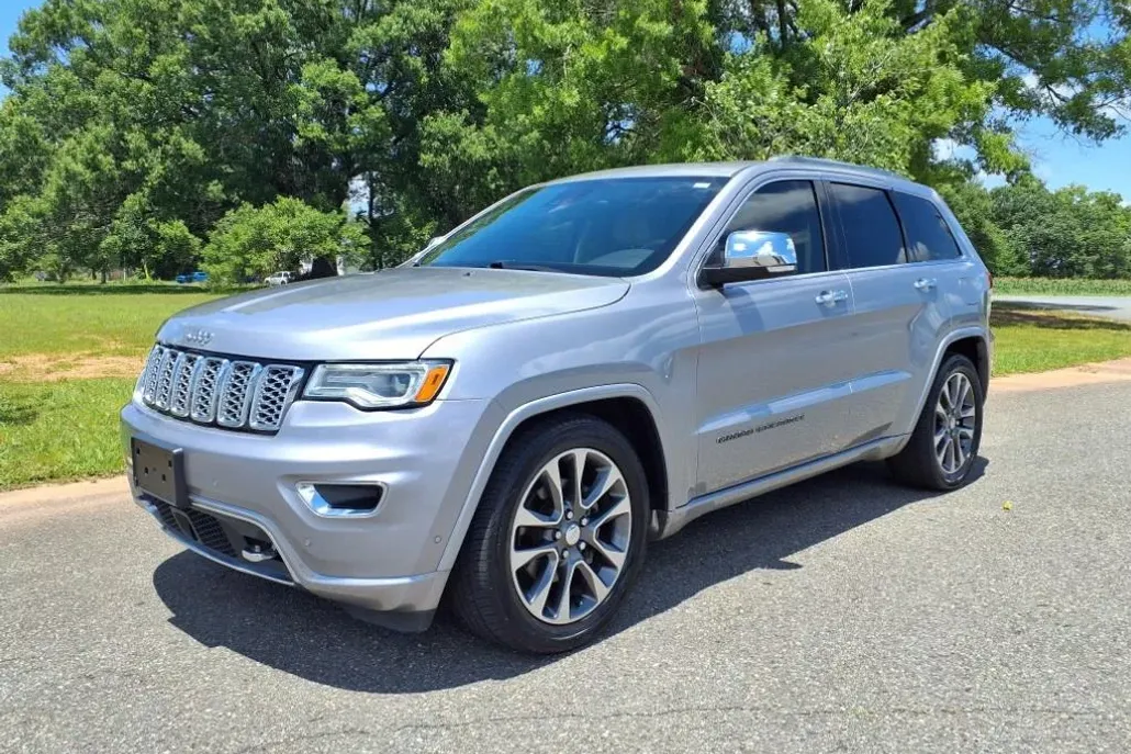 2018 Jeep Grand Cherokee Overland photo 1