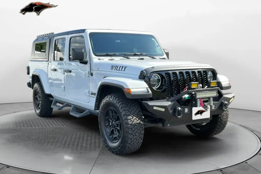 2022 Jeep Gladiator Willys photo 1