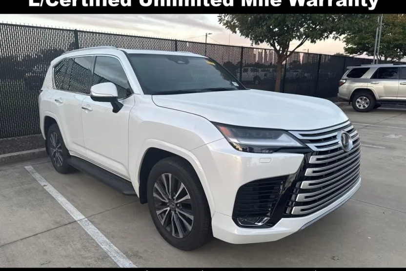 2025 Lexus LX 600 Premium photo 1