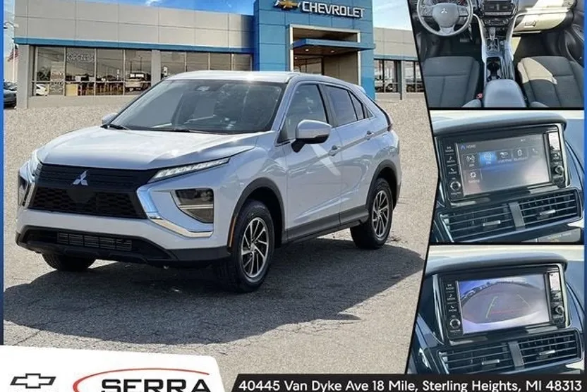 2022 Mitsubishi Eclipse Cross ES photo 1