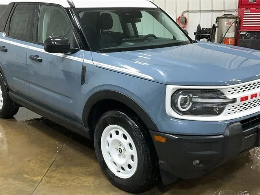 2025 Ford Bronco Sport Heritage photo 1