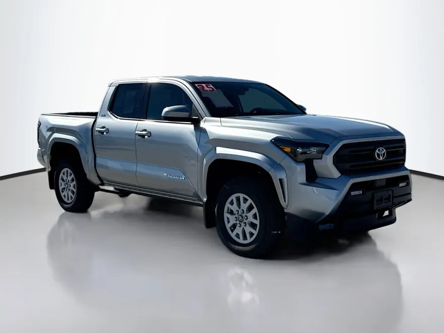 2025 Toyota Tacoma SR5 Double Cab photo 1