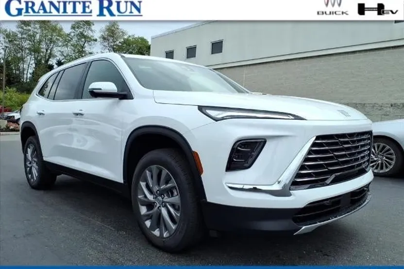 2026 Buick Enclave Preferred photo 1