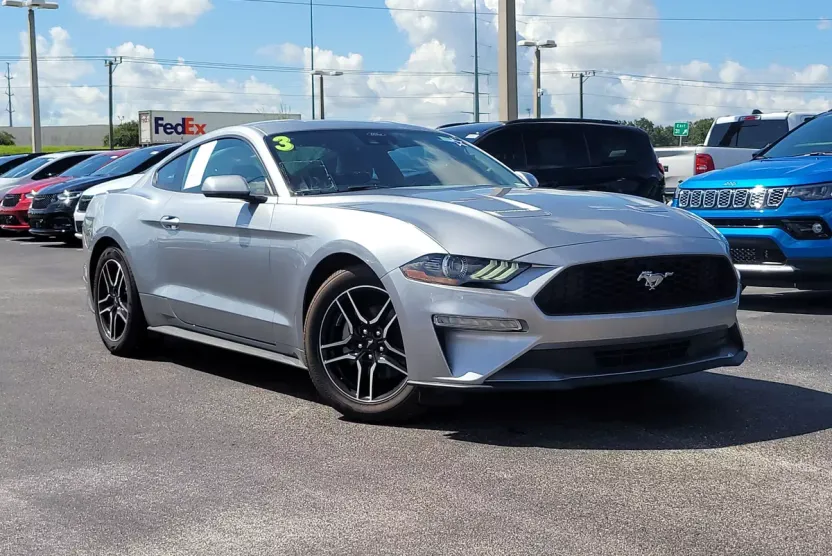 2023 Ford Mustang EcoBoost Premium photo 1
