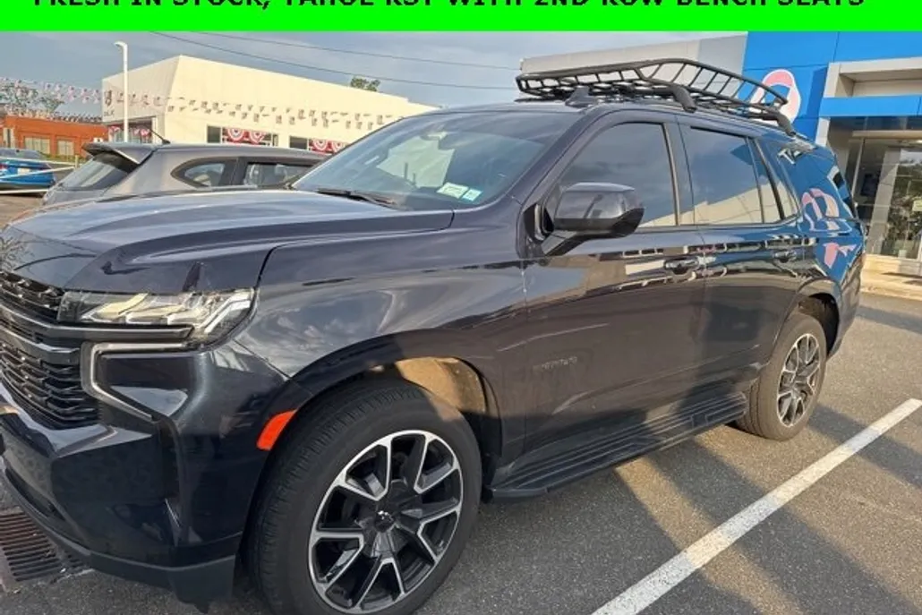 2022 Chevrolet Tahoe RST photo 1