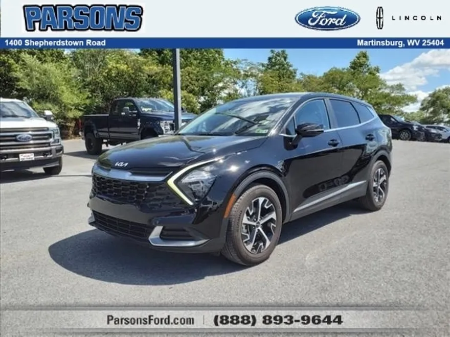 2023 Kia Sportage EX photo 1