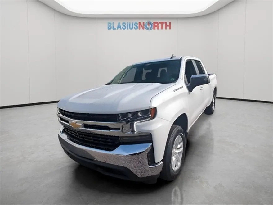 2022 Chevrolet Silverado 1500 LT photo 1