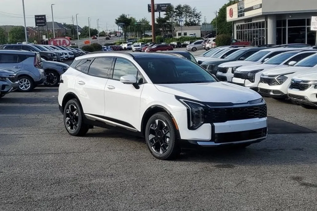 2026 Kia Sportage photo 1