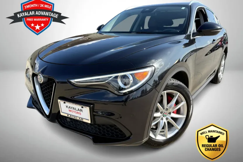2018 Alfa Romeo Stelvio Ti photo 1