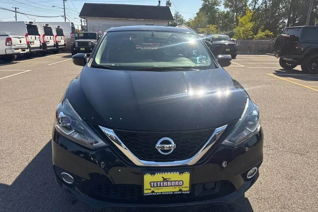 2019 Nissan Sentra SL photo 1