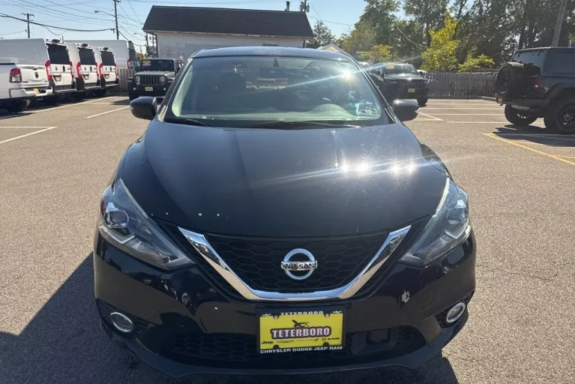 2019 Nissan Sentra SL photo 1