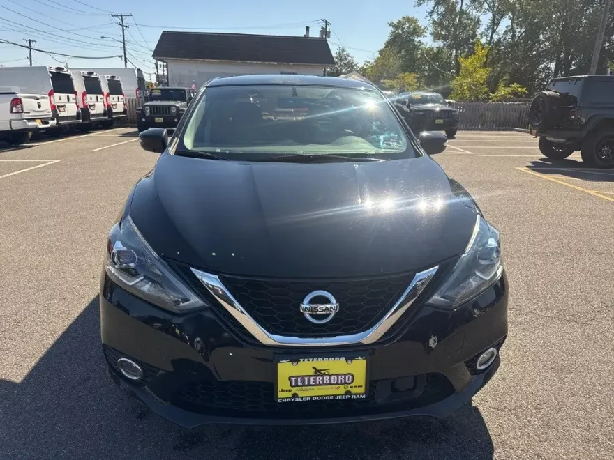2019 Nissan Sentra SL photo 1