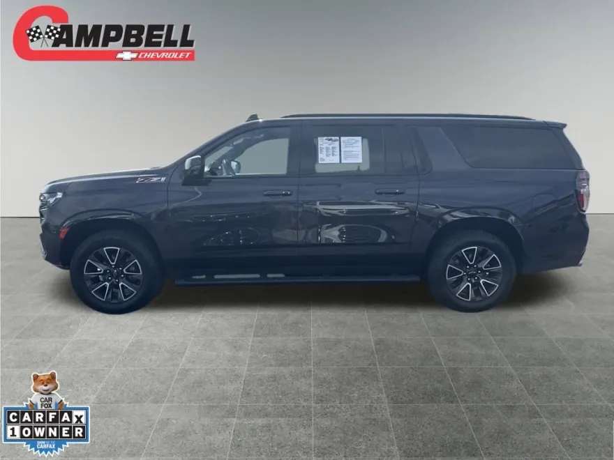 2022 Chevrolet Suburban Z71 photo 1