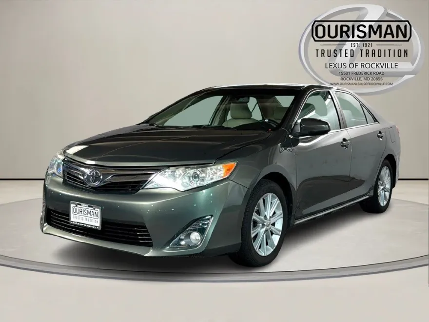 2012 Toyota Camry XLE photo 1