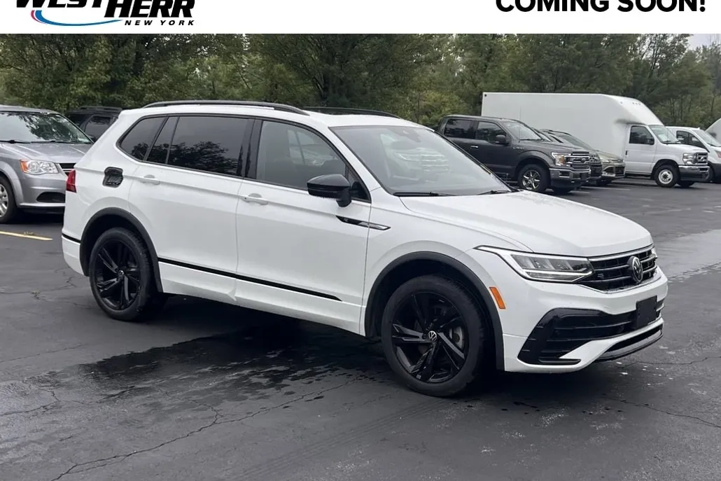 2024 Volkswagen Tiguan SE R-Line Black photo 1