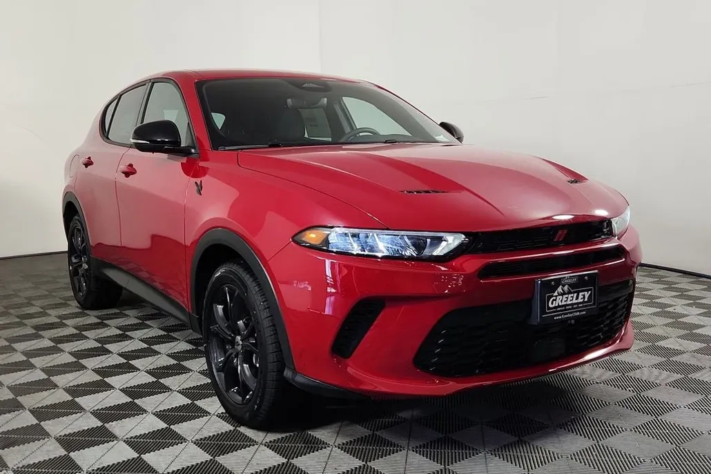 2025 Dodge Hornet GT photo 1