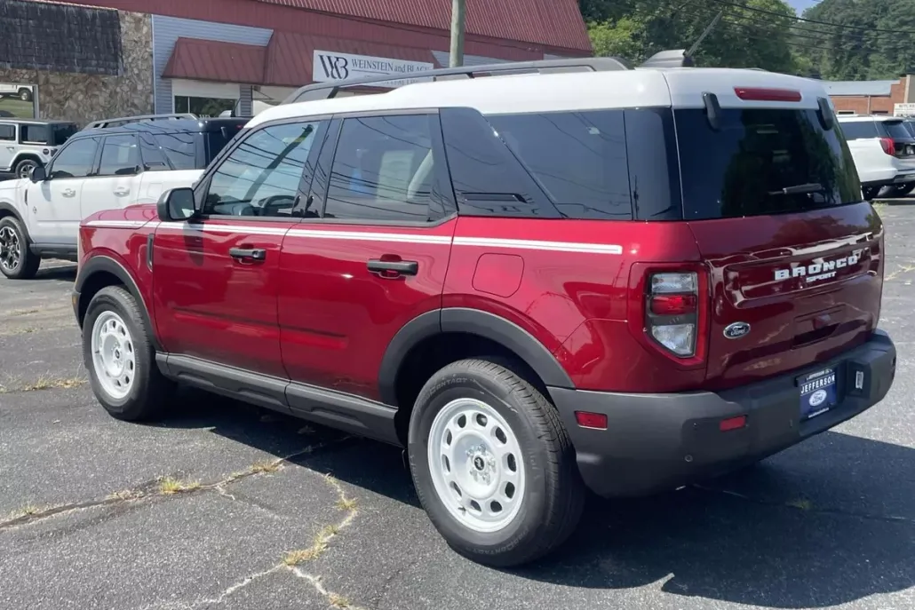 2025 Ford Bronco Sport Heritage photo 1