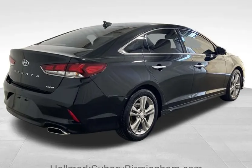 2018 Hyundai Sonata Limited photo 1