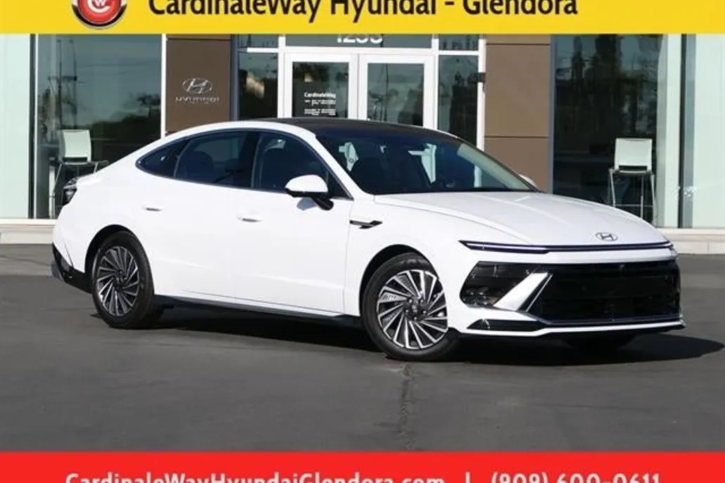 2025 Hyundai Sonata Hybrid Limited photo 1