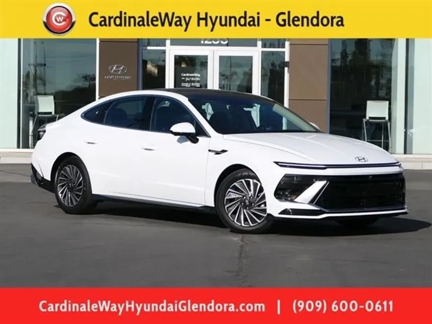 2025 Hyundai Sonata Hybrid Limited photo 1