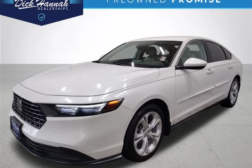 2023 Honda Accord LX photo 1