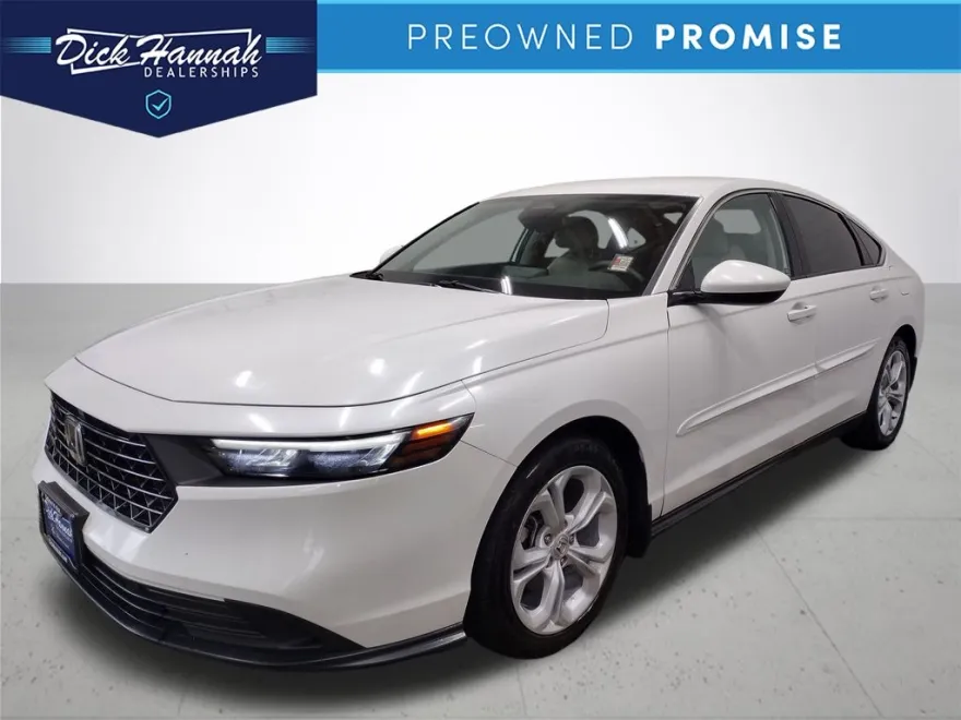 2023 Honda Accord LX photo 1