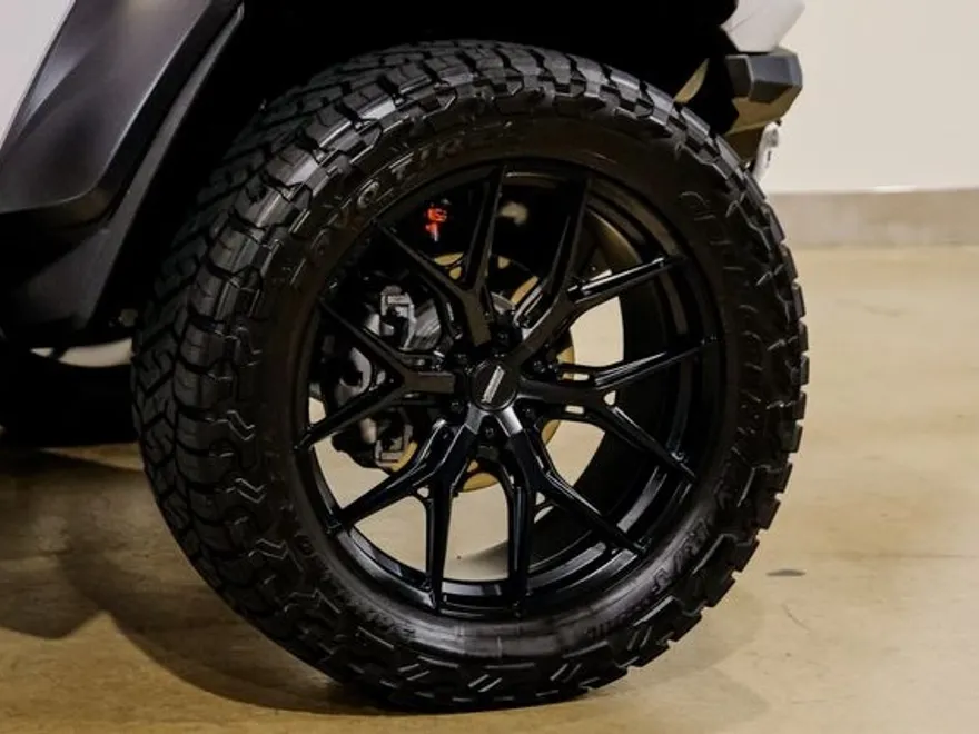 2023 Ford Bronco Raptor photo 27