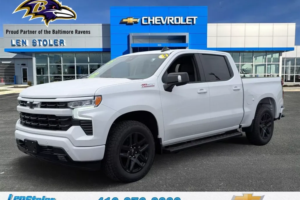 2025 Chevrolet Silverado 1500 RST photo 1