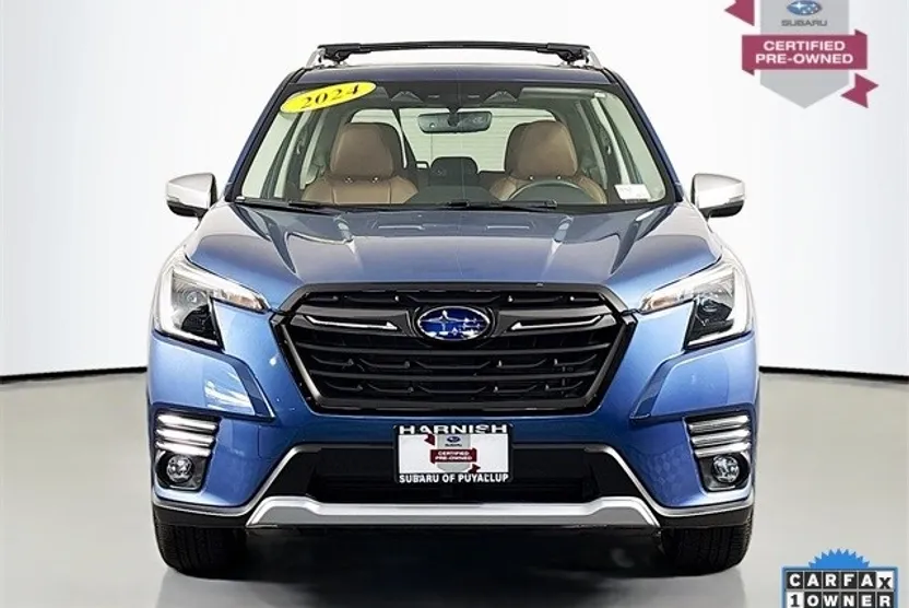 2024 Subaru Forester Touring photo 1