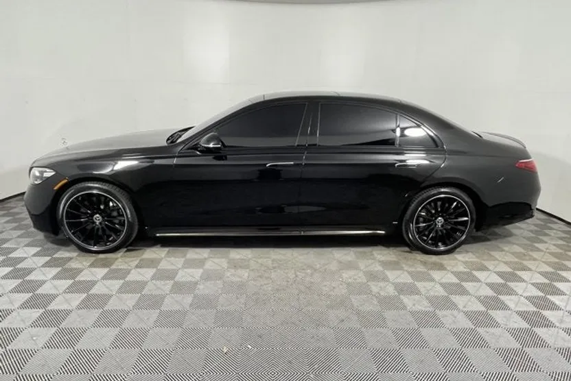 2025 Mercedes Benz S 450 580 4MATIC photo 1