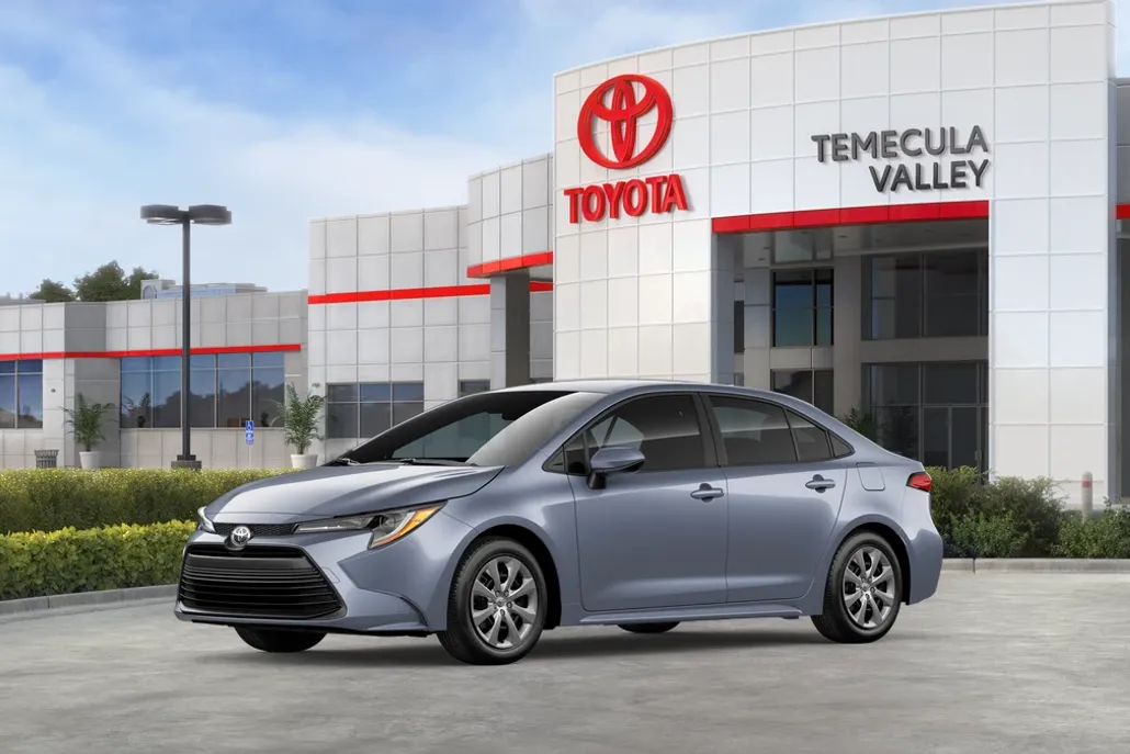 2026 Toyota Corolla LE photo 1
