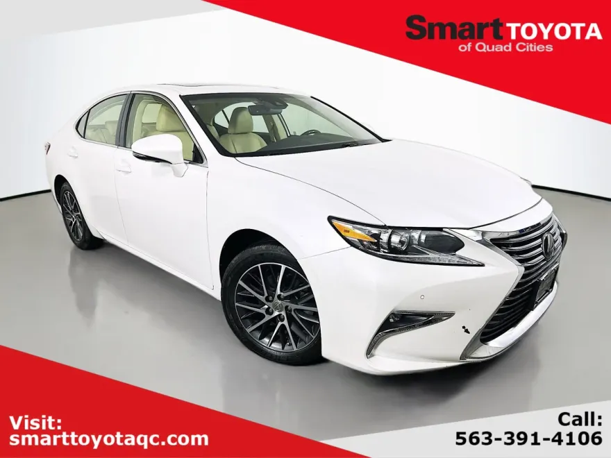 2016 Lexus ES 350 photo 1