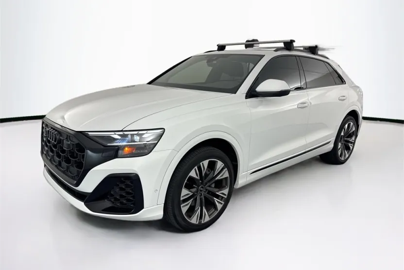 2024 Audi Q8 line Premium Plus photo 1