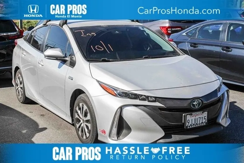 2022 Toyota Prius Prime XLE photo 1