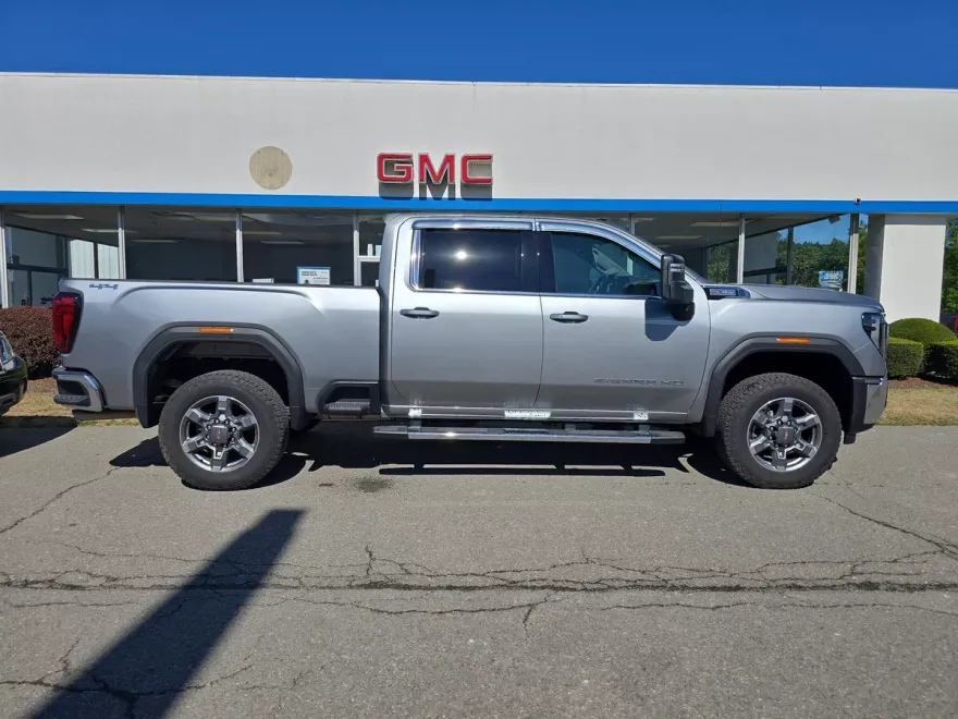 2025 Gmc Sierra 2500 HD SLE photo 1